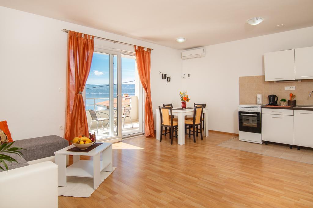Apartments Villa Stari Koko Omis Ngoại thất bức ảnh